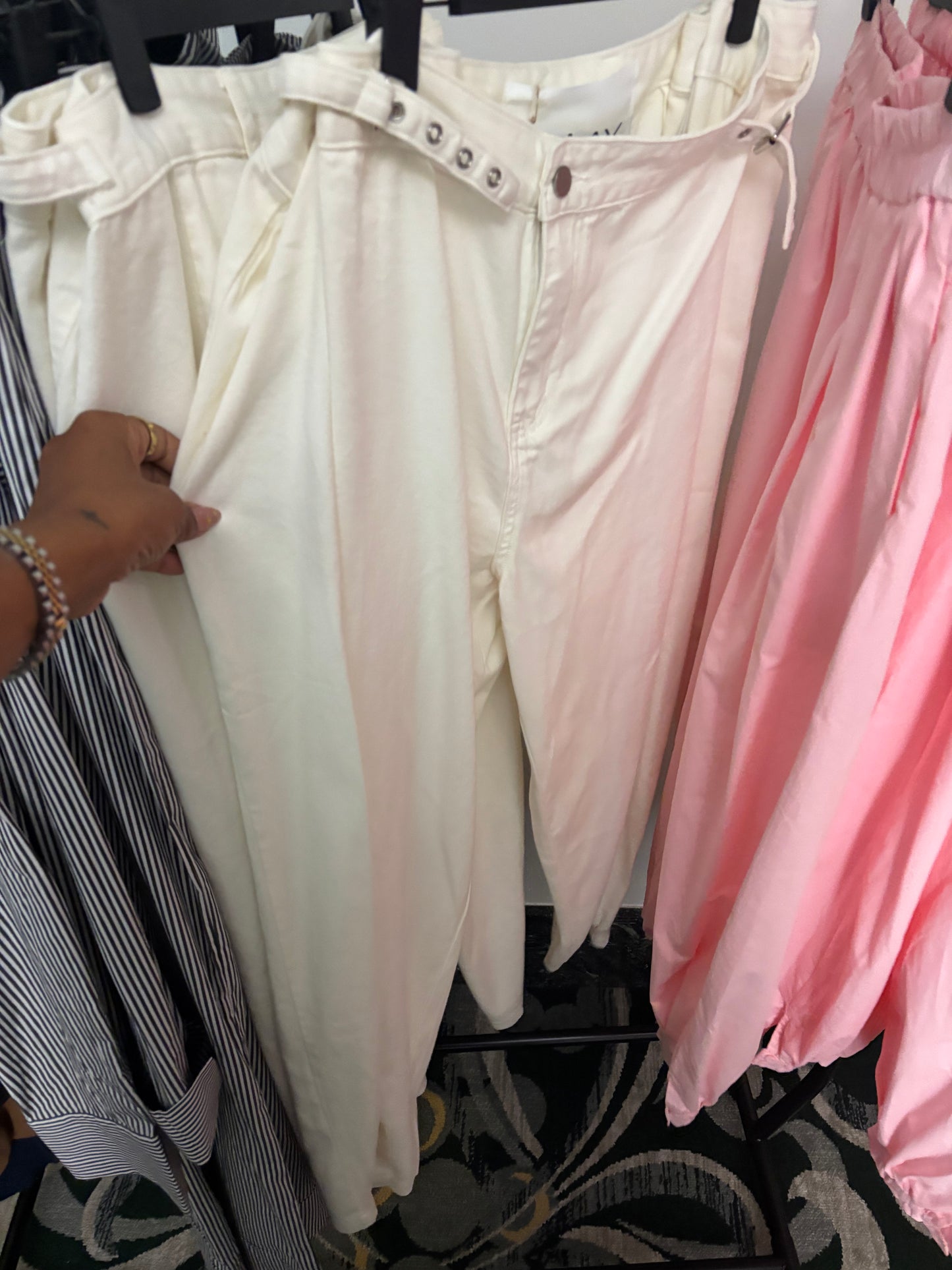 Oversized Cream pant