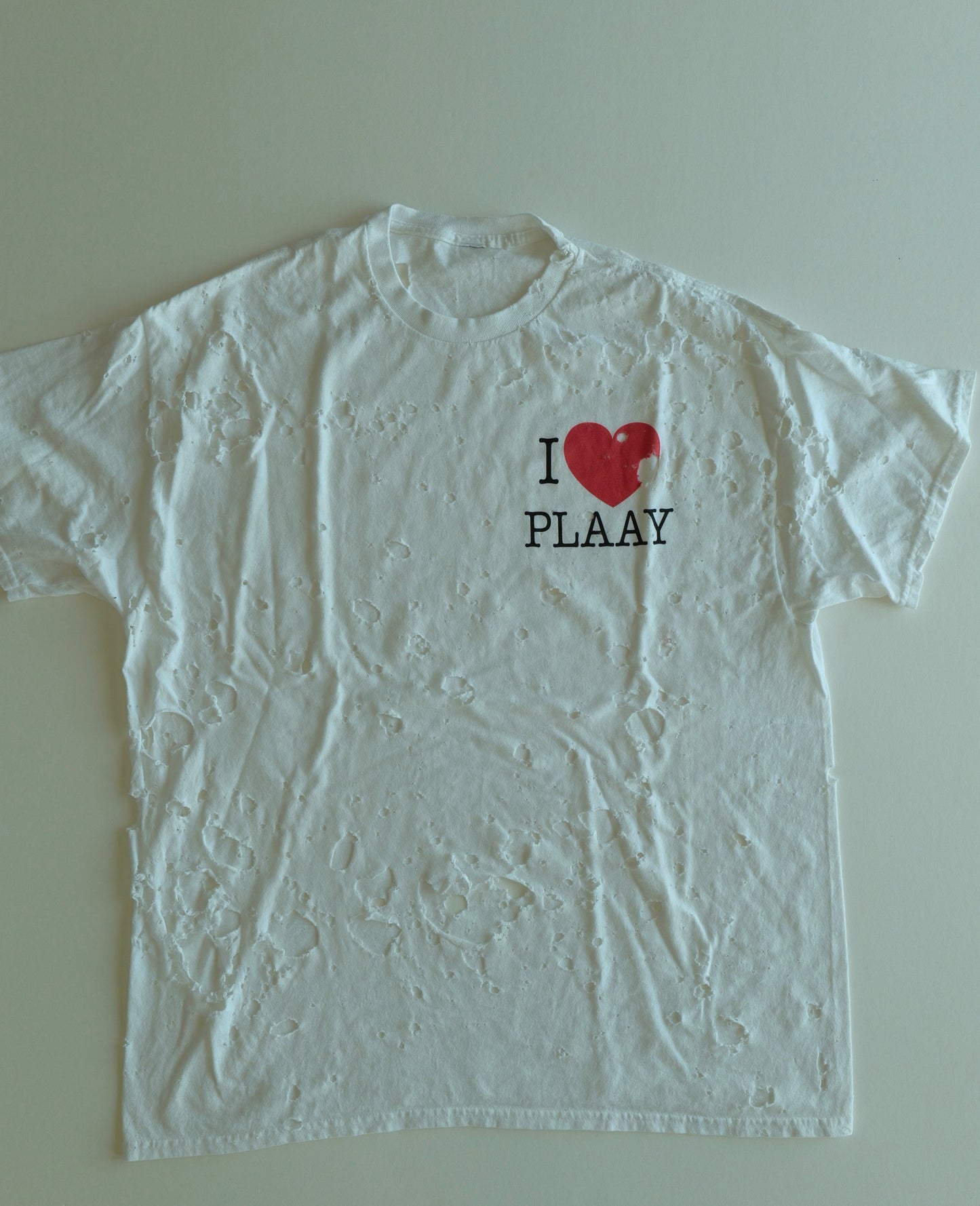 Plaay vintage destroyed tee